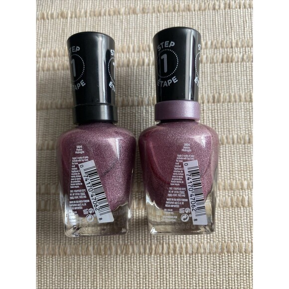 2 Sally Hansen Miracle Gel Nail Polish Shade Metro Midnight #564 - Picture 2 of 5